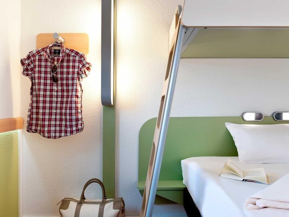 Ibis Budget Saint-Maurice Bagian luar foto